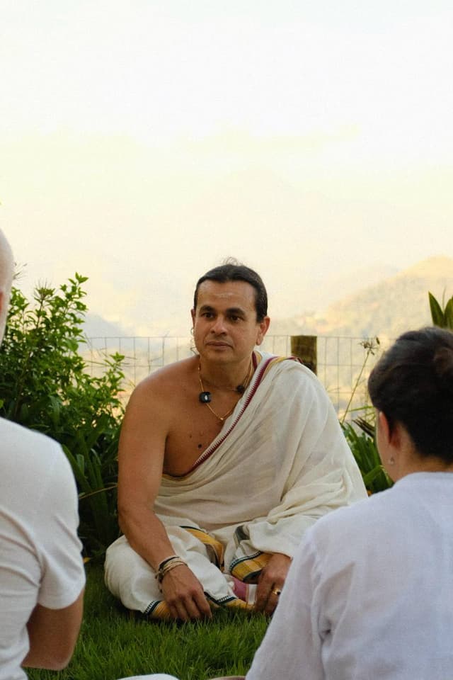 Acharya Jonas Masetti